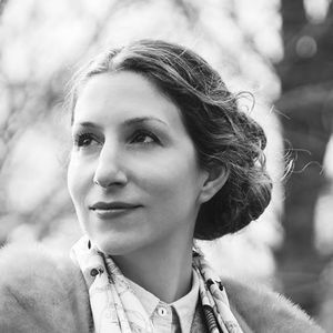 Meet your Posher, Iris